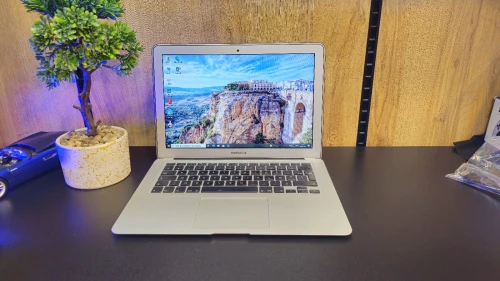 Macbook air 2017