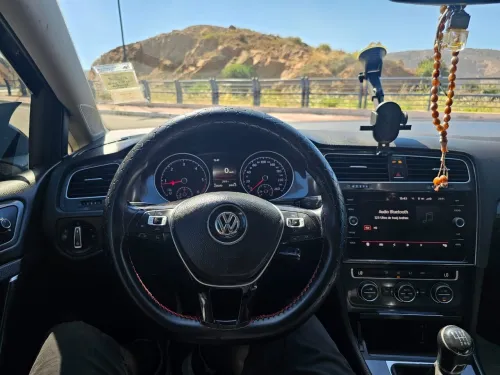 Volkswagen Golf 7 2017 Confortline