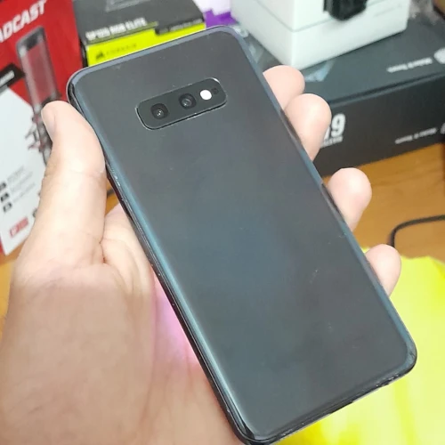 samsung s10e