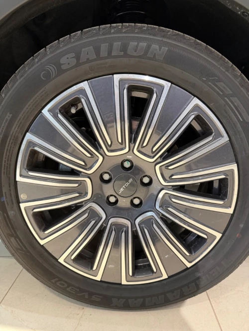 Jetour  X70 PLUS 2025 Luxury