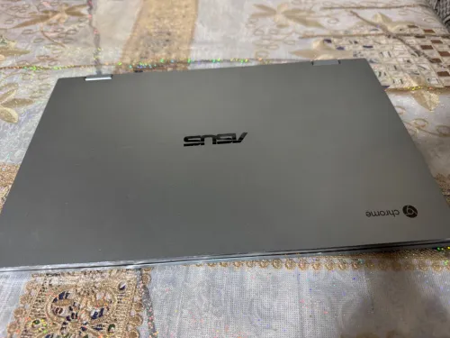 Asus 