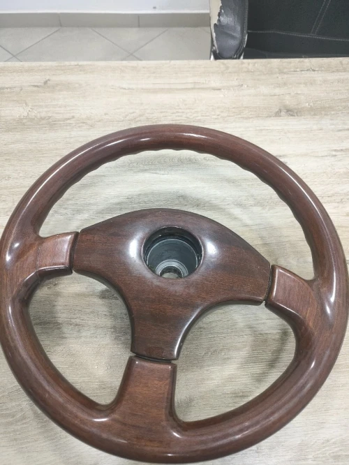 Volant en bois