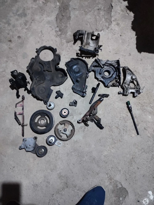 Moteur 1.6 hdi un seul arbrakam Continental 308 2011