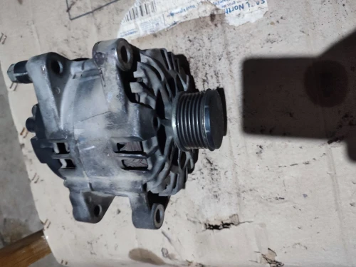 Moteur 1.6 hdi un seul arbrakam Continental 308 2011