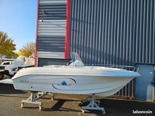 Bateaux pacific craft