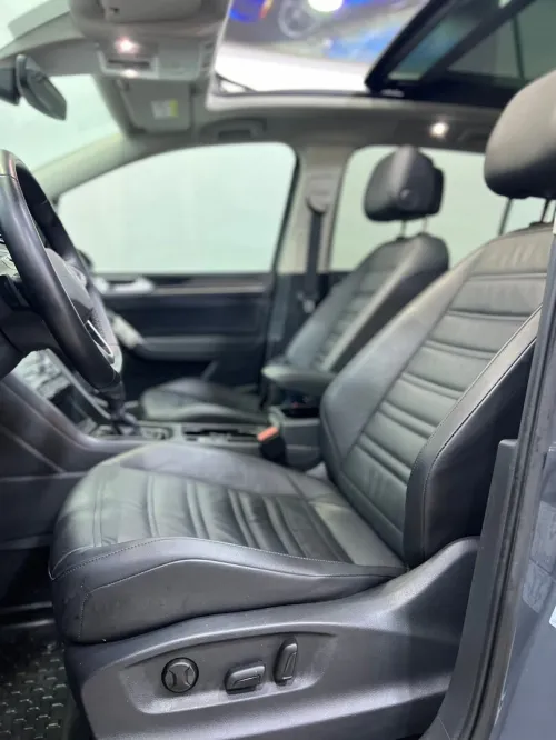 Volkswagen Touran 2023 Rlin