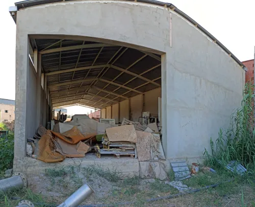 régularisation des construction a usage industriel dans le cadre du 08/15
