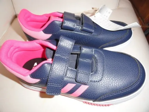 TRAINING CUIRE ADIDAS POUR FILLETTE MODEL 2025