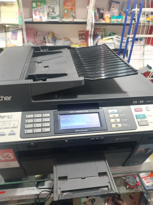 Imprimante Brother mfc 6890 A3 et A4 wifi recto verso auto Adf cartouche rechargeableطابعة نظيفة بلاندي ويفي خادمة 7700 ورقة