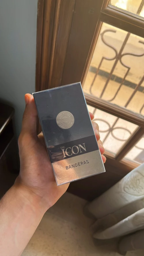 Parfum "The icon Banderas" 100ml original et parfum noirie bleu noir paris 100 ml original