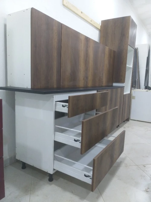 مطبخ عصري شبه جديد cuisine moderne comme neuve