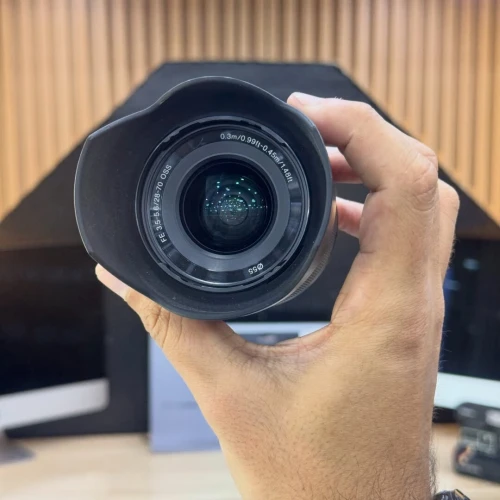 Sony 28-70mm f/3.5-5.6 en excellent état