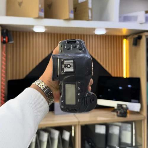 Canon 1D-X boitier nu en bon état avec batterie