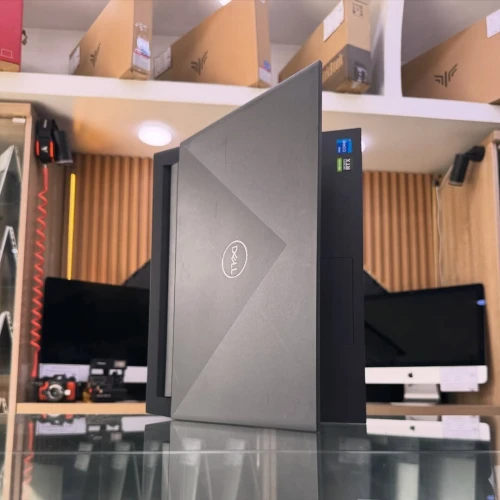 DELL G15 I7 11800H 16GB/512GB