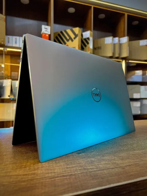 DELL PRECISION 5560 I9-11950H 32/512 RTX A2000 15pouce FHD