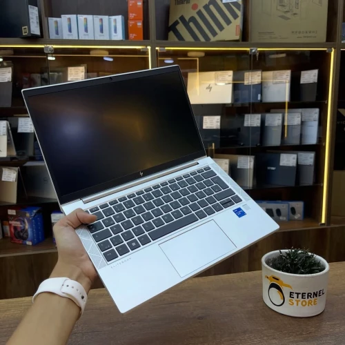 HP ELITEBOOK 830 G8