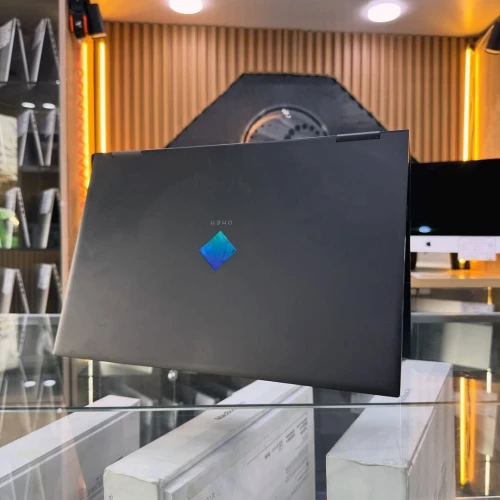 HP OMEN 15 I7 10810H 16GB/512GB