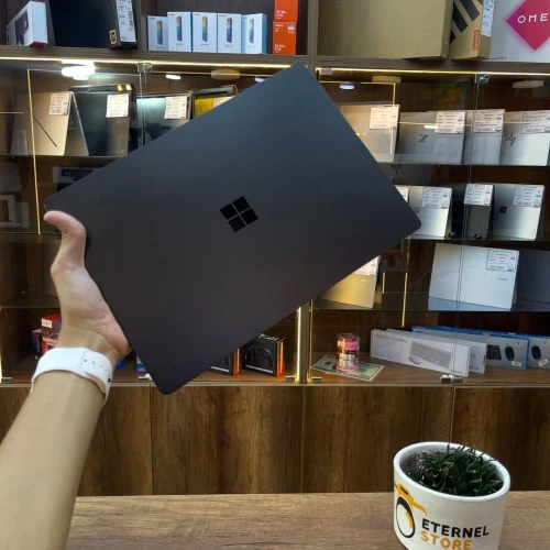 SURFACE LAPTOP 6
