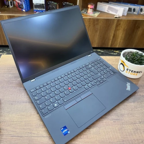 LENOVO THINKPAD P16S