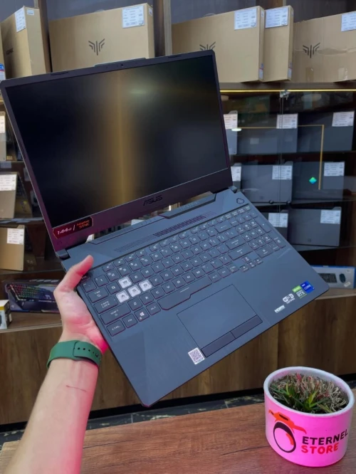 HP OMEN 16 I7-11800H 16GB/512GB NVIDIA RTX 3060 6GB