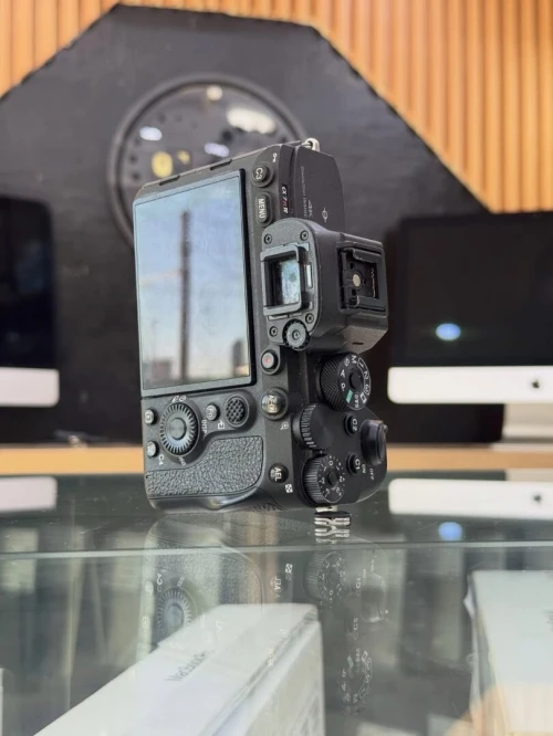 Sony A7R IV boitier nu en excellent état batterie et chargeur
