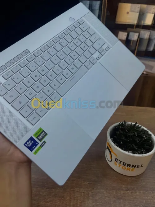 ROG ZEOHYRUS G16