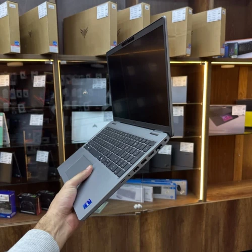 DELL LATITUDE 5550 I7 13EME 16GB/512GB IRIS XE 15P