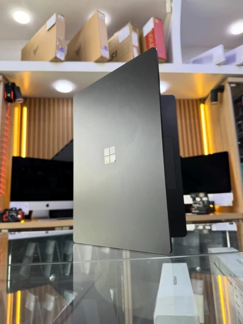SURFACE LAPTOP 6 ULTRA 5 135H 16GB/256GB