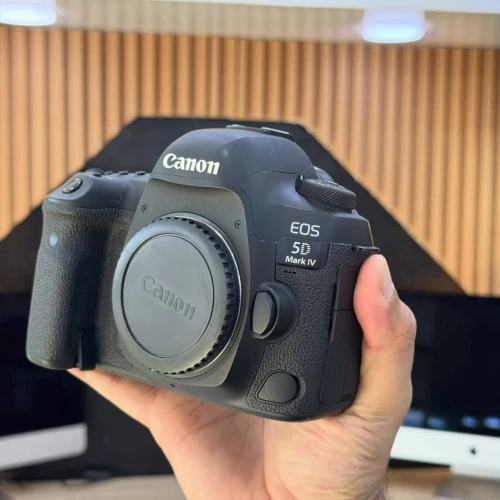 Canon 5D MARK IV boitier nu en excellent état