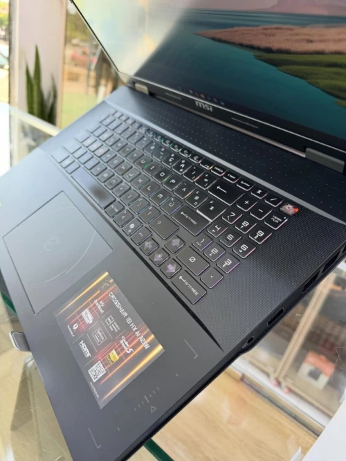 MSI CROSSHAIR 18HX ULTRA 9 275 HX 32GB/1TB NVIDIA RTX 5070 8GB