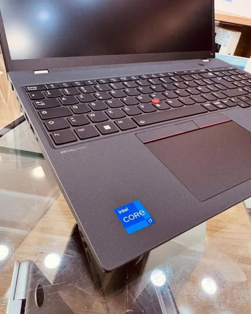 LENOVO THINKPAD T16 GEN2 i7 13eme 16gb/512gb IRIS XE