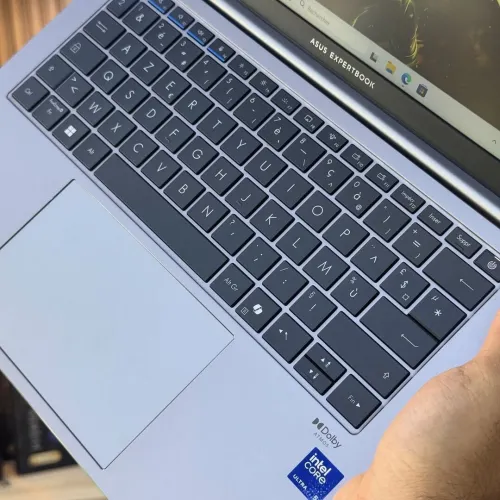 ASUS EXPRETBOOK 14