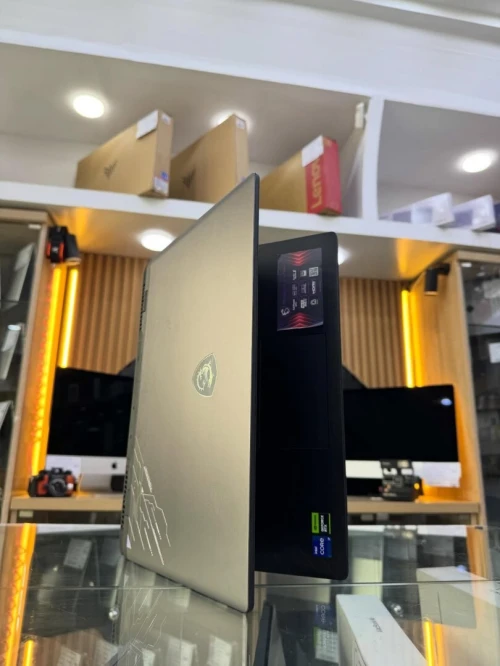 MSI CROSSHAIR 16 HX I7-14700HX 16GB/512GB NVIDIA RTX 4060 8GB
