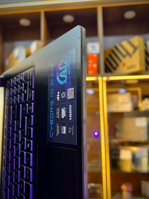 Msi cyborg 15 AI intel core ultra 7-155H 16/1000 Nvidia rtx 4060 15pouce FHD 144hz
