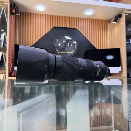 Nikon 200-500mm f/5.6 ED en excellent état