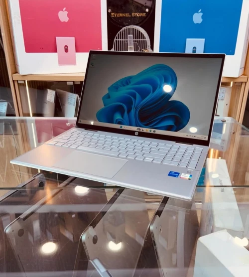HP PAVILION 15 X360 I5 12EME 16GB/512GB 15P X360