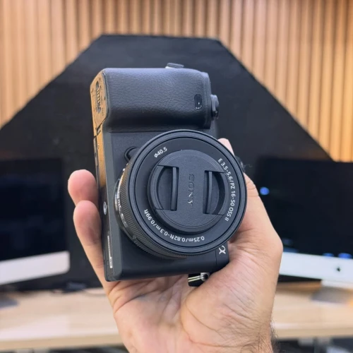 Sony A6400 avec 16-50mm OSS II neuf jamais utilisé