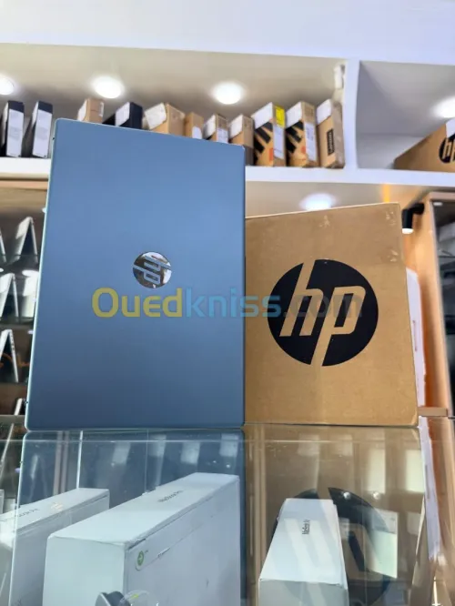 HP LAPTOP 15