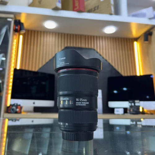 OBJECTIF CANON 16-35mm F4 Série L en excellent état avec bouchons