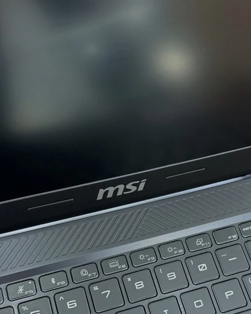 MSI CROSSHAIR 16HX I7 14700HX 16GB/1TB RTX 4060 8GB 16 POUCE 2K 240HZ 