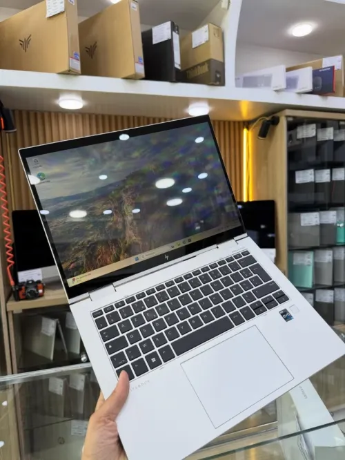 HP ELITEBOOK 1040 G10 I5-1335U 16 GB DDR5/512 GB