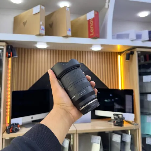 Objectif TAMRON Fujifilm X-mount 17-70mm F2.8 JAMAIS UTILISE EN BOÎTE