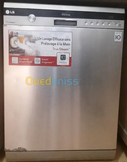Lave vaisselle LG ( true steam) Capacité : 14 couverts