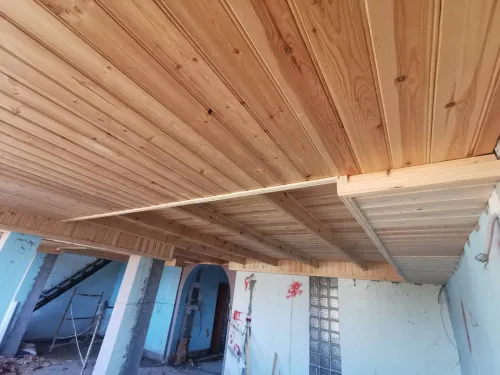 Charpentier en bois