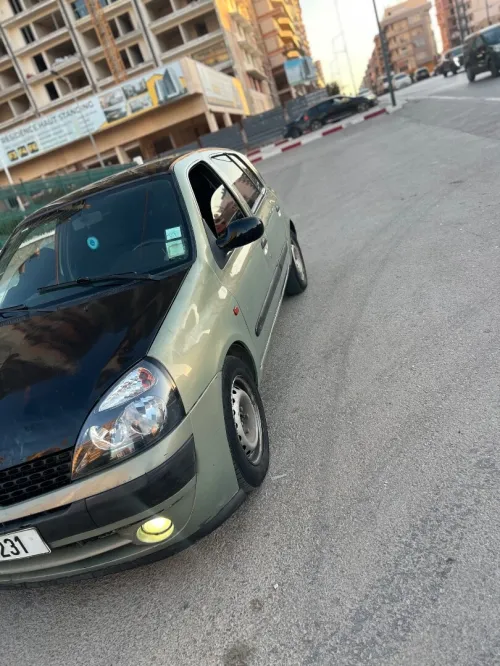 Renault Clio 2 2002 Dabana