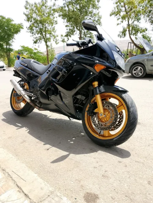 Honda CBR 1000f sc25 1995