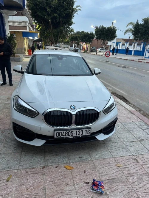 BMW Série 1 2023 Business Design