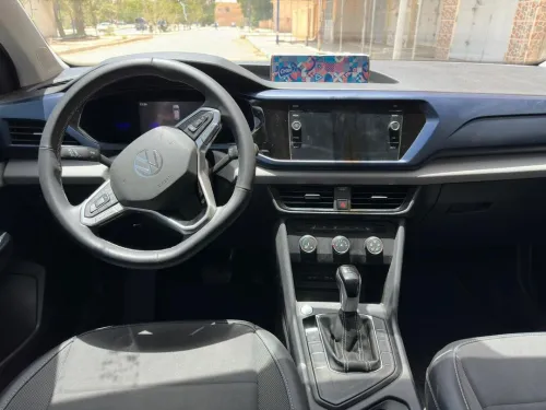 Volkswagen TAOS 2022 Se black