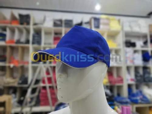 Casquette virage + sérigraphie branding logo 