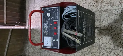 Chargeur de batterie boster